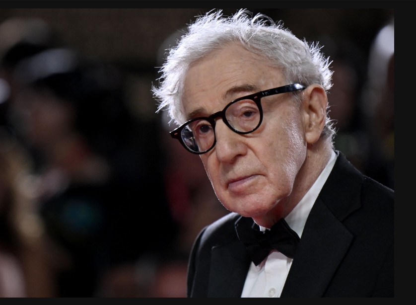 WOODY ALLEN VIOLADOR